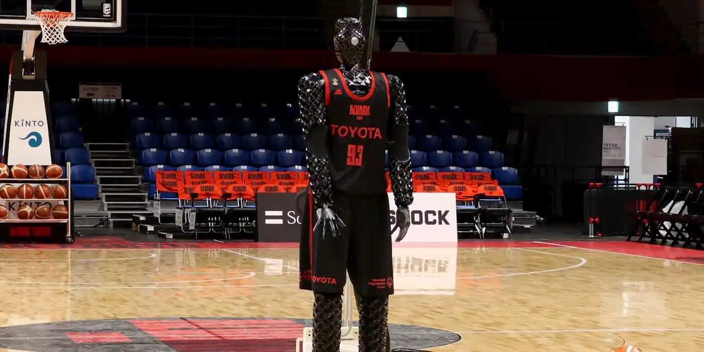 Toyota robot sinks 80-foot basketball shot, sets world record